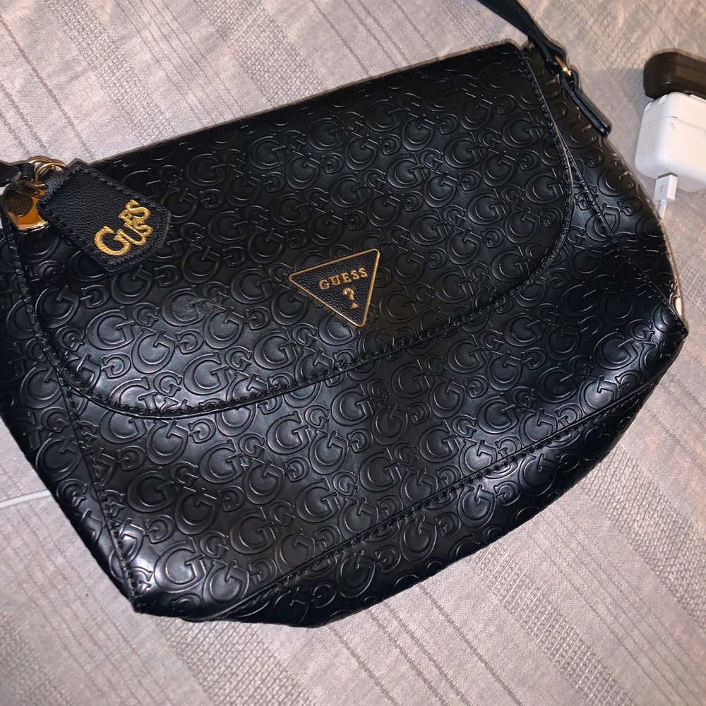 Cross body Guess purse